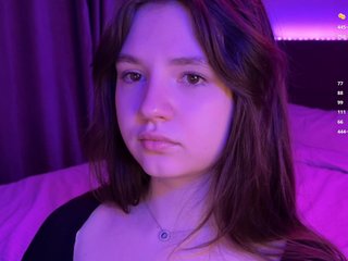 Эротический видеочат kisankiss