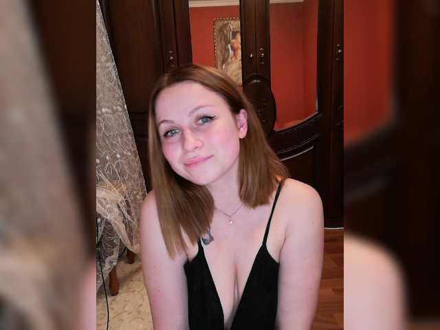 Скриншоты трансляции -HOTGIRL-