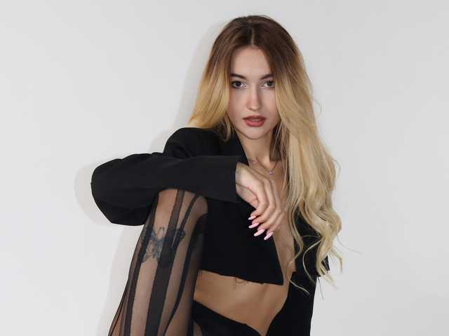 Фотография профиля -Lana-Chester-