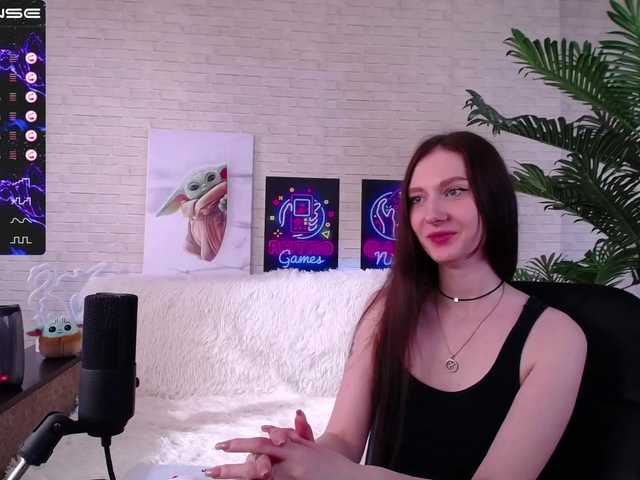 Скриншоты трансляции KiraRumGirl