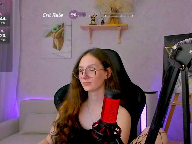 Скриншоты трансляции KiraRumGirl