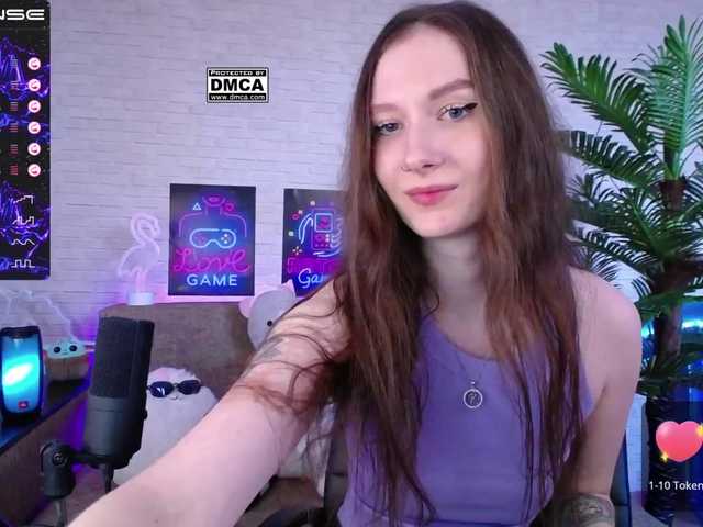 Скриншоты трансляции KiraRumGirl