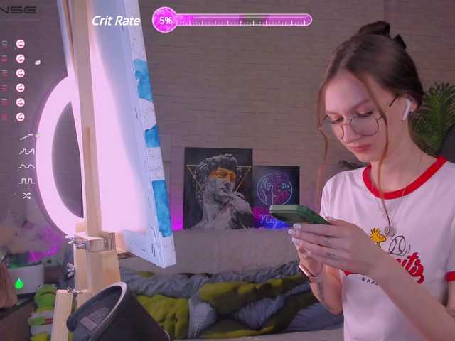 Скриншоты трансляции KiraRumGirl