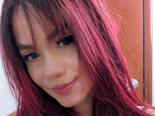 Эротический видеочат 18candy