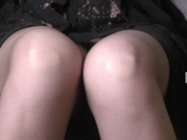 Фотографии 33mistress33 Serve at my silky legs. Pm 25. #pantyhose#heels#humiliation#feet#strapon#joi#cei#sph#cbt#edge#sissy#feminization##chastity#cuckold