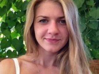 Эротический видеочат 69blondy69