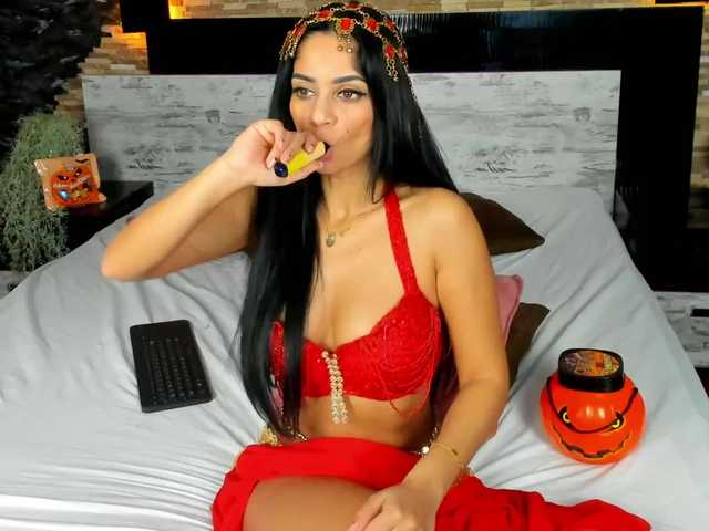 Скриншоты трансляции aadelle