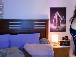 Эротический видеочат aaliyah18ally