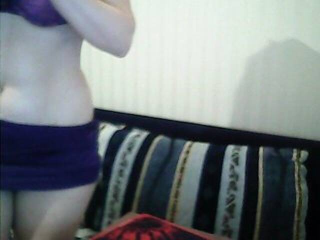 Скриншоты трансляции Abbi-love