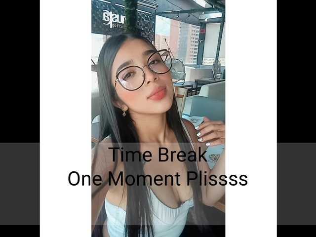 Скриншоты трансляции AbbieTaylor