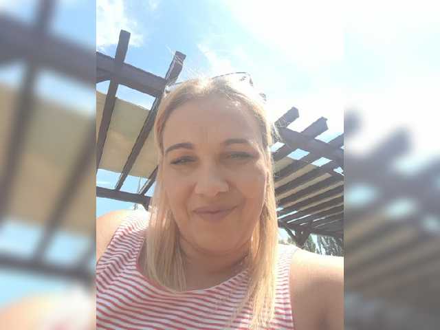 Скриншоты трансляции AbbyBones