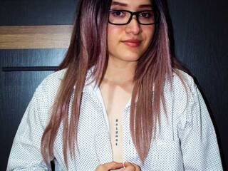 Эротический видеочат AbbyHerrera