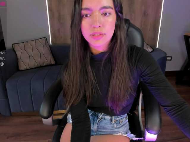 Скриншоты трансляции AbbyRogers
