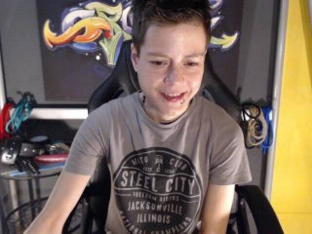 Скриншоты трансляции abigailbruin1