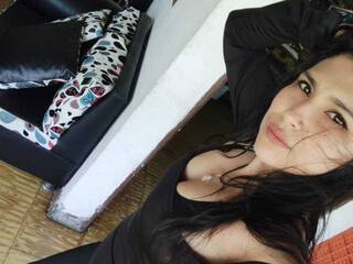 Эротический видеочат abigailgomez