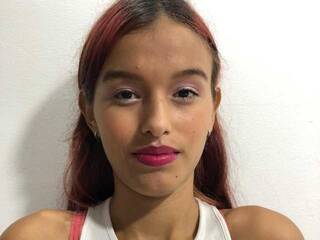 Эротический видеочат adaralove1