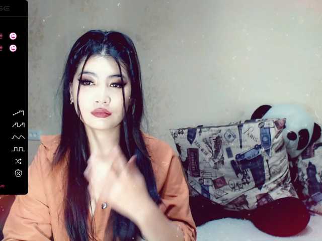 Скриншоты трансляции adellasweety