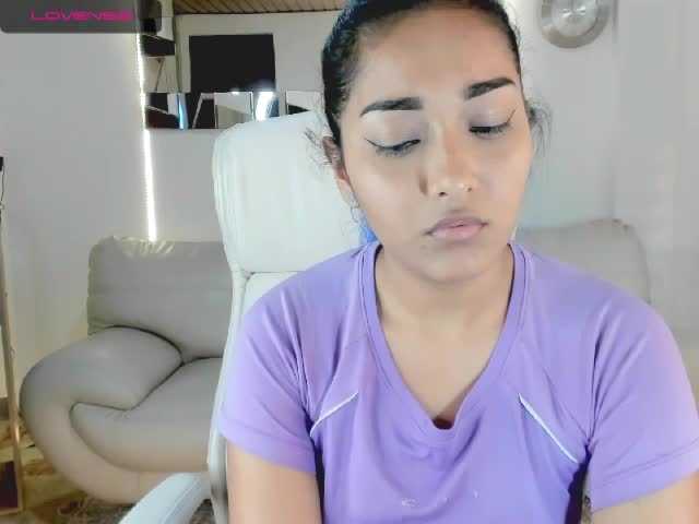 Скриншоты трансляции Adelle2