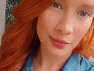 Эротический видеочат adharasuniver