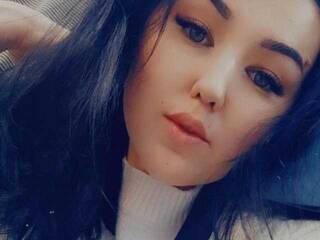 Эротический видеочат Adolyahan