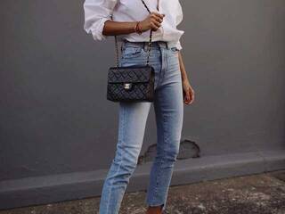 Эротический видеочат adriana_crystal