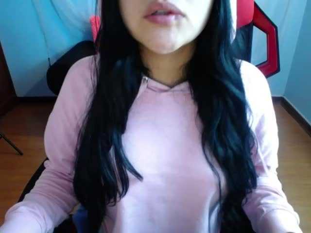 Скриншоты трансляции adrianals