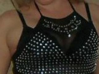 Эротический видеочат afrodeeta