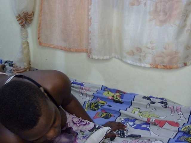 Скриншоты трансляции AfroGodess