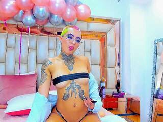 Эротический видеочат AgataWild