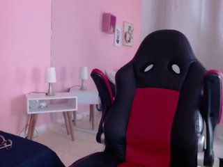Эротический видеочат AgathaSmile