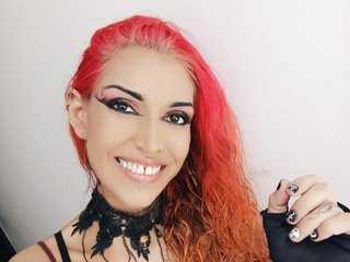 Эротический видеочат AgathaTenebri