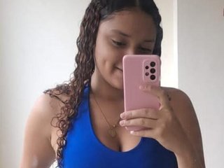 Эротический видеочат Aiixa