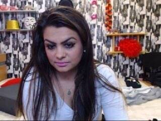 Эротический видеочат AilynBigAss