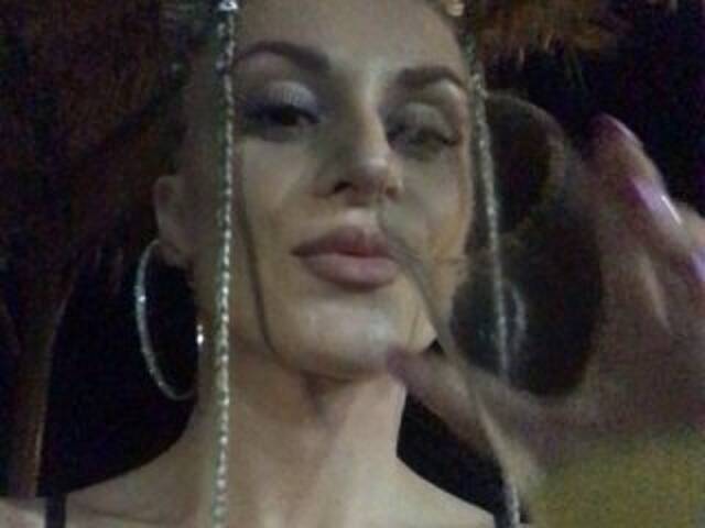 Скриншоты трансляции Aimee-25