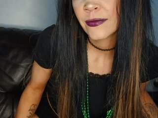 Эротический видеочат Ainsleytaylor