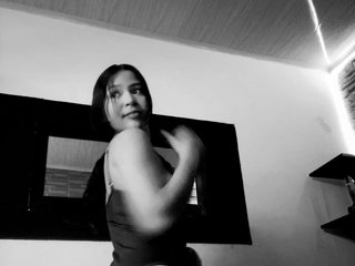 Эротический видеочат aisha-hot