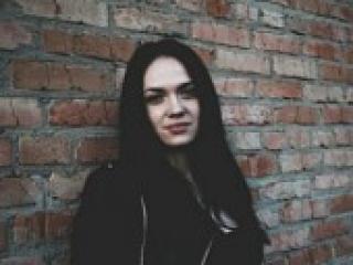 Эротический видеочат aiza11