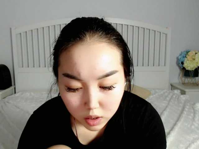 Фотографии AkemiChu Hello! Today I got a new toys, I'm ready to have fun and make something naughty, pvt is open! #asian #young #18 #cute