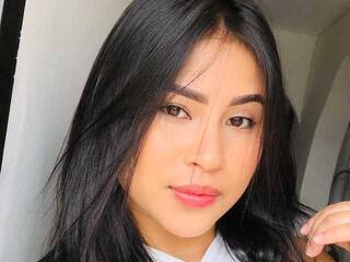 Эротический видеочат akemii-23