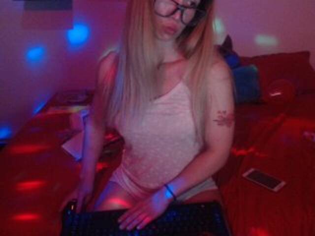 Скриншоты трансляции alaia155