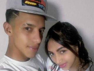 Эротический видеочат AlanayDiego