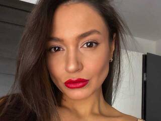 Эротический видеочат AleksaHarvy