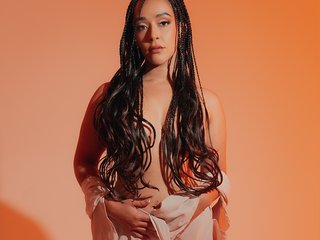 Эротический видеочат AlessaRomero