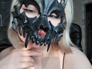 Эротический видеочат Lyine