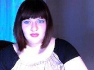 Эротический видеочат alexkissx