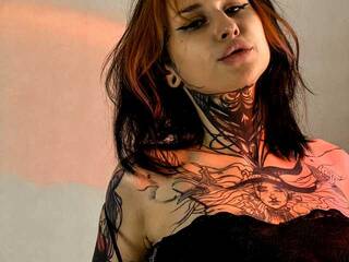 Эротический видеочат AlexyLee