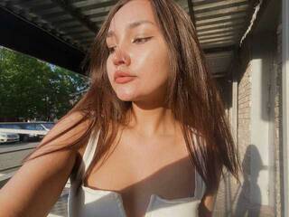 Эротический видеочат Alice-Heaven