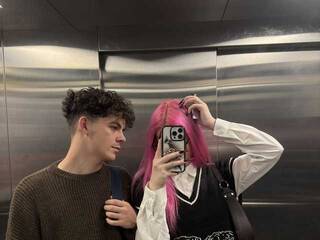 Эротический видеочат alice18james