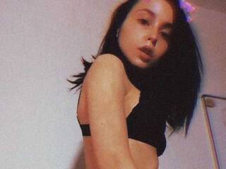 Эротический видеочат alicelove