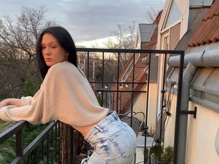 Эротический видеочат alicepreuoston